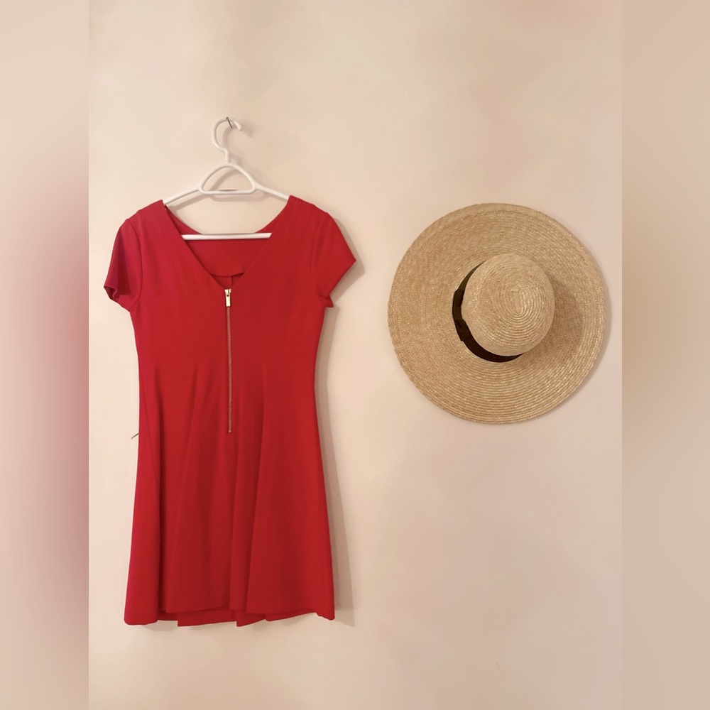 Cherry red dress. Gold back zipper. Banana Republic. Size 6P. New with Tags